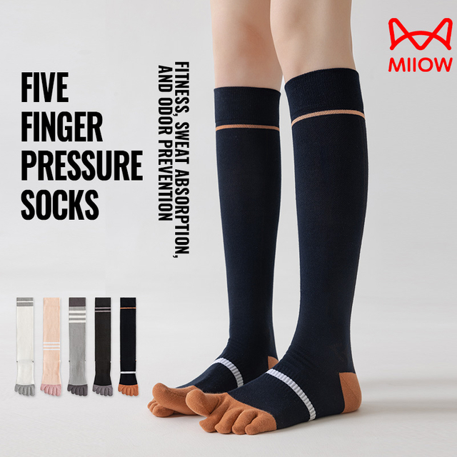 Popular Item MiiOW Pilates Socks Five Finger Sock women Yoga Sock Non slip Professional Indoor Gym Fitness Sock Cotton Sports 