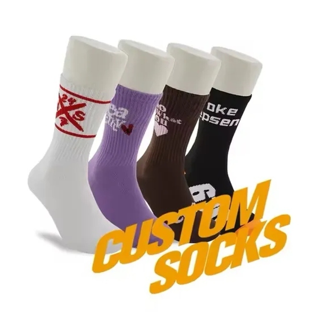 Free Design High Quality Colorful Cartoon Letter Casual Sock Unisex Custom Sports Sock 100% Cotton Crew Socks