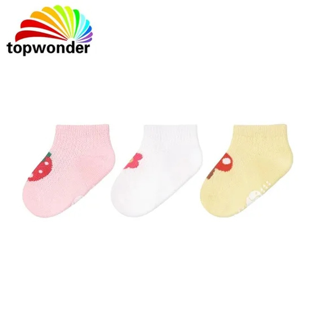 Customize All Sorts of Small Baby Sock, Anti Slip Sock, Baby Cotton Sock, Baby Ankle Sock, Baby Terry Sock in Many Designs, Colors, Sizes and Material