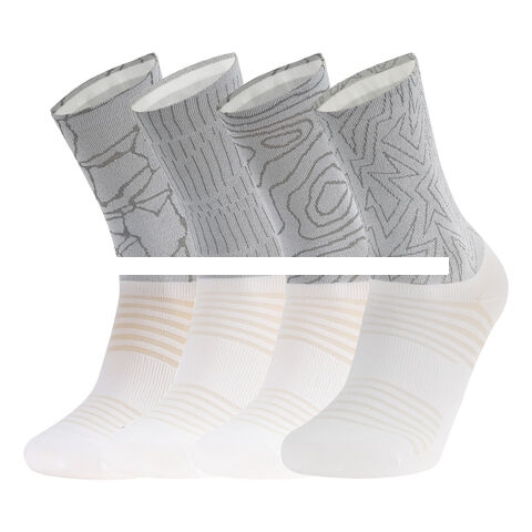 Hot sale Medium tube reflective yarn breathable and wear resistant quick drying running socks