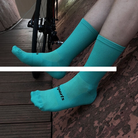 Hot Sell Colourful Grid Jacquard Knitting Pure Cotton Recycled Sustainable Custom Logo Cycling Sports Socks