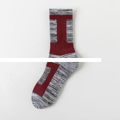 High Quality N Combed Cotton Sport Socks Fashion Style Crew Men Basketball Socks