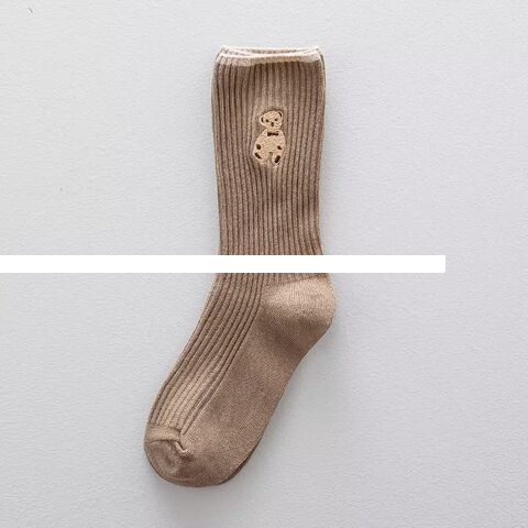 New style high quality women embroidery cartoon cute bear socks women s cotton socks