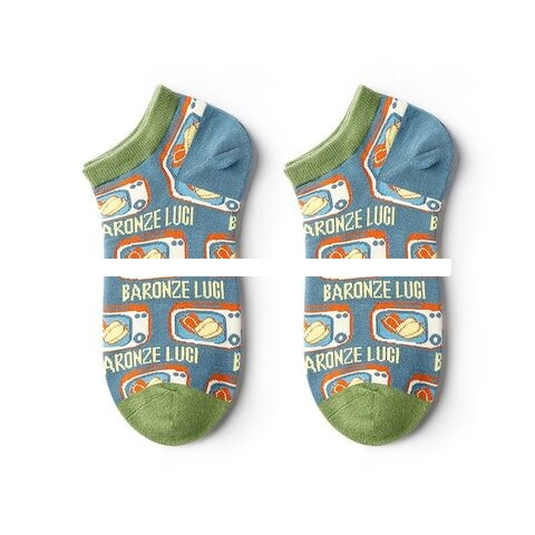 OEM Spring And Autumn Crew Socks Men And Women Personality Tide Cotton Socks Retro Academy Wind Women s Socks