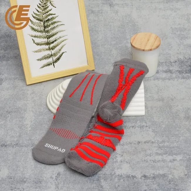 Wholesale Custom Cotton Fashion Grip Sports Socks Deodorization Sock