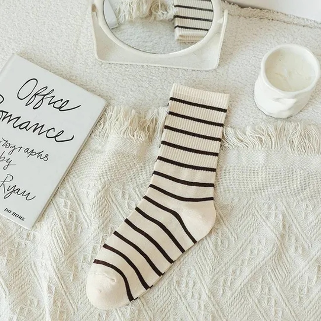 Striped Medium Socks Autumn and Winter Thigh High Socks Japanese Women′s Long Socks Curry Ins Trendy Hundred Socks