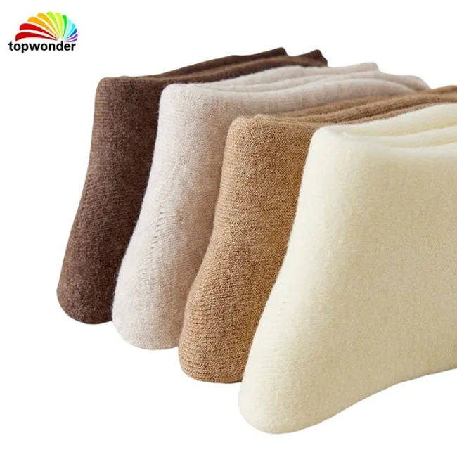Hot Sale Custom High Quality Crew Compression Women′s Golf Socks