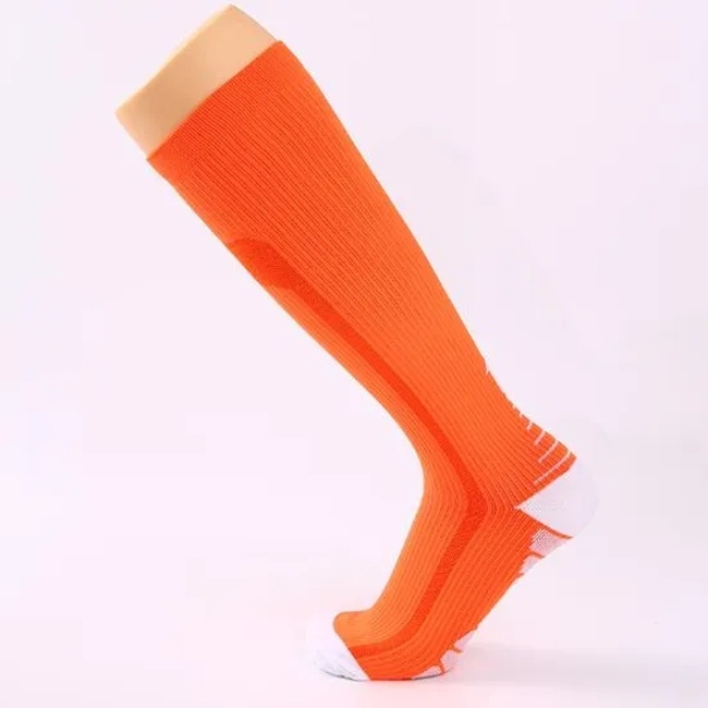 Custom Wholesale Breathable High Elastic Knee Cycling Compression Performance Socks for Outdoor Sports