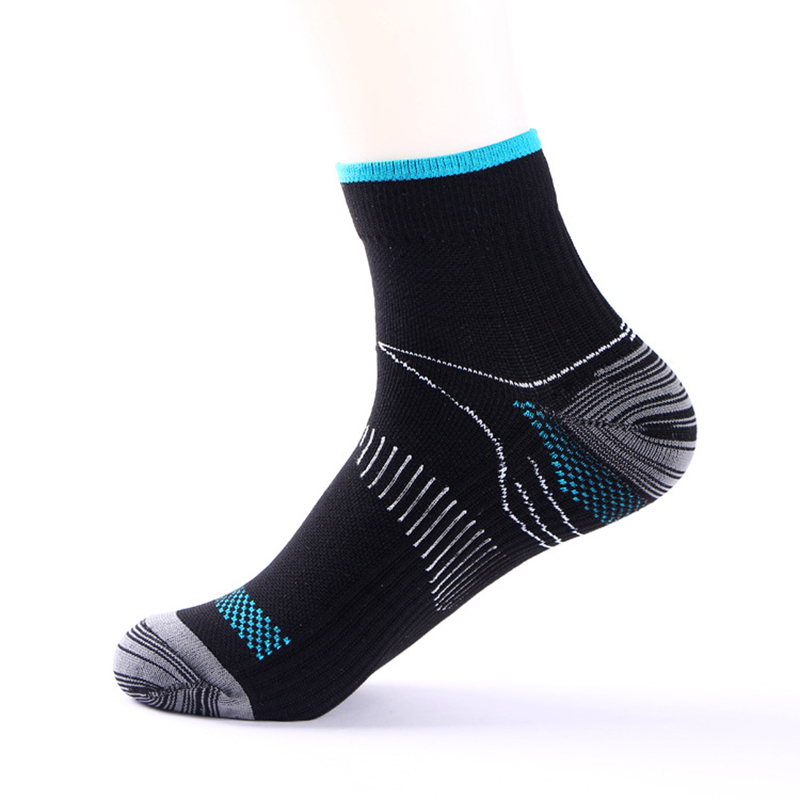 ODM with Women Yoga Men Sport Socks Non Slip Grips Non-slip Hospital Anti Skid Ballet Pilates Fitness Exercise Terry Ankle 