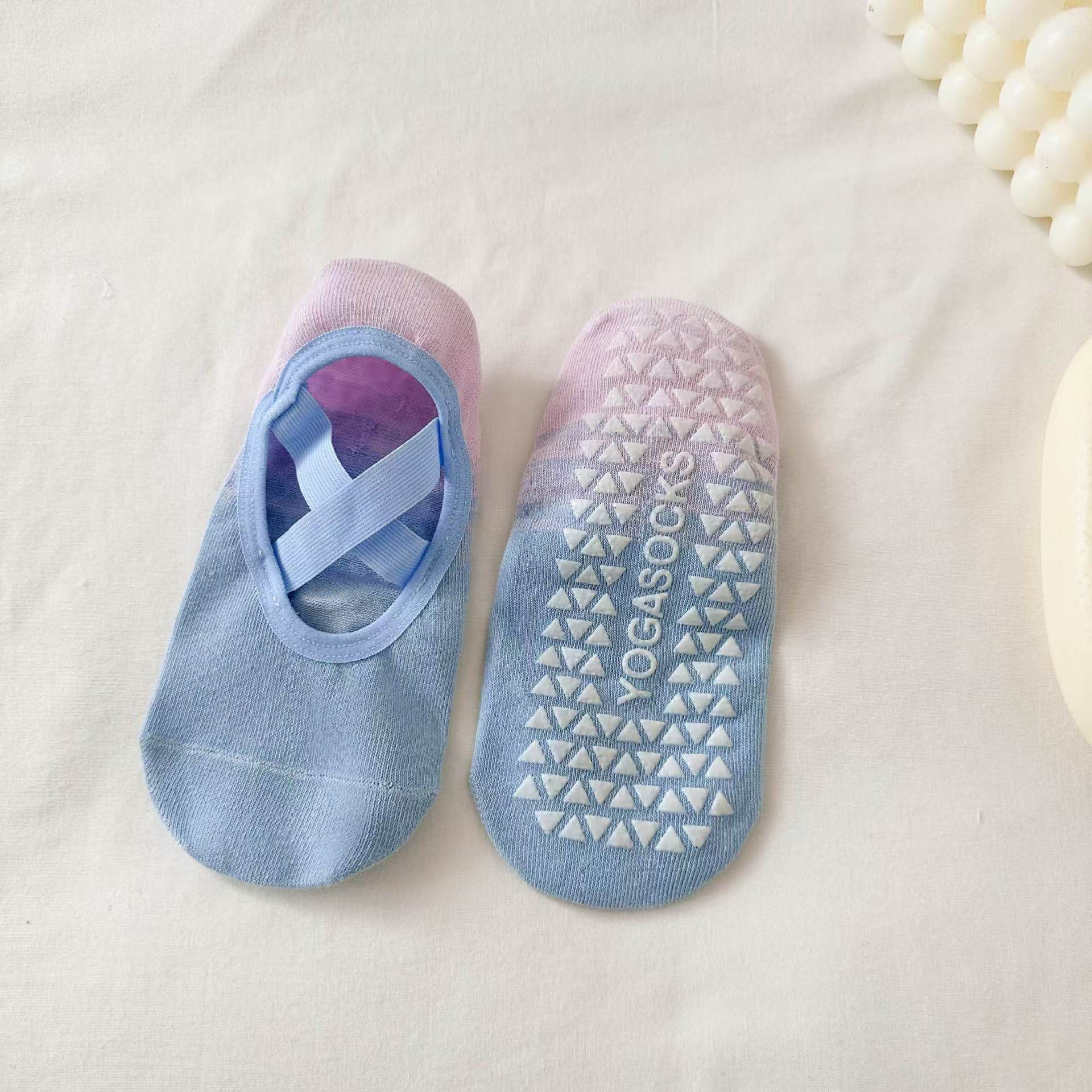 Quick Delivery Professiona Yoga Socks Women Gradient Silicone Non-slip Pilates Grip No-show Sock Breathable Bandage Sports 