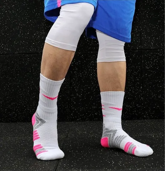 Custom Boys Girls Running Socks Black White Versatile Sports Sock with Patterned