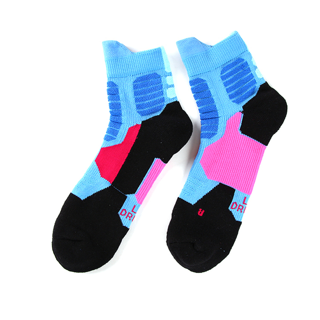 Men's sport ankle socks men sports with logo Custom Wholesaler