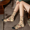 Global Supplier Funny Cute Capibara Cotton Crew Socks Unisex women Fashion Harajuku Socks Novelty Hip Hop Crazy Gift Socks 