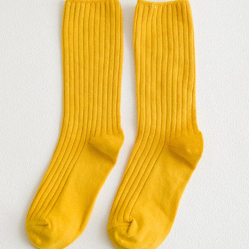 custom printing New Arrive Harajuku Retro women Cotton Loose Socks for Winter In Tube Korean Pure Color Yellow Designer 
