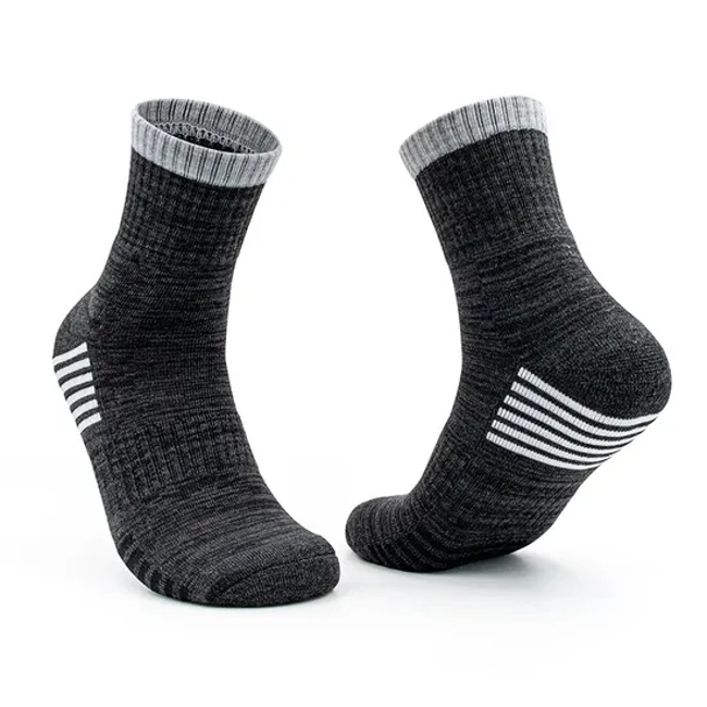 Wholesale Factory Direct Sales Logo Brand Custom Design Sports Cotton Socks