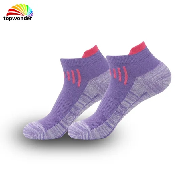 Customize and Wholesale All Sorts of Boat Sock Summer Sock Athletic Sock Running Sock Sports Sock in Many Colors and Sizes