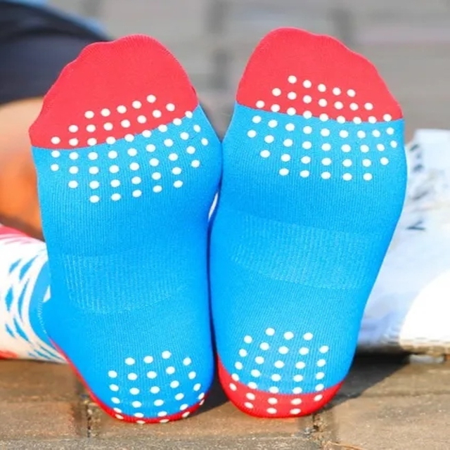 Professional Anti Slip Colorful Fashion Sport Nylon Men Women Crew Cotton Athletic Grip Bicycle Aero Cycling Socks
