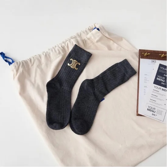 Wholesale Custom Luxury Logo Crew Women Men Socks Girls Brand Designer Winter Spring Summer Autumn Sports Socks