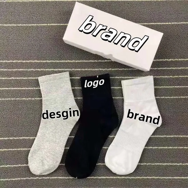Low MOQ Logo Casual Sports Men Custom Brand Gym Unisex Crew Cotton Women High Quality Athletic Breathable Cushion Cycling Sporty Design Socks