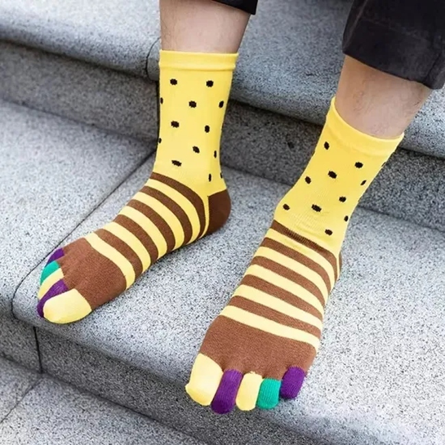 Custom Men′s Polka DOT Stripe 100% Cotton Five Finger Crew Toe Socks