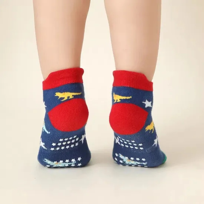 Hot Sale Custom Baby Home Knitted Pattern Star Animal Cute Socks for Baby