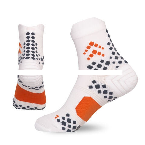Wholesale Outdoor sports socks for men and women with moisture absorption and anti slip foot protection