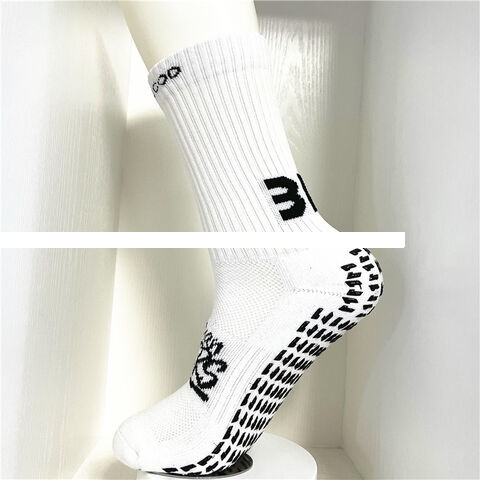 Low Moq Wholesale Custom Logo Design Football Socks Soccer Grip Socks Sports Socks For Men