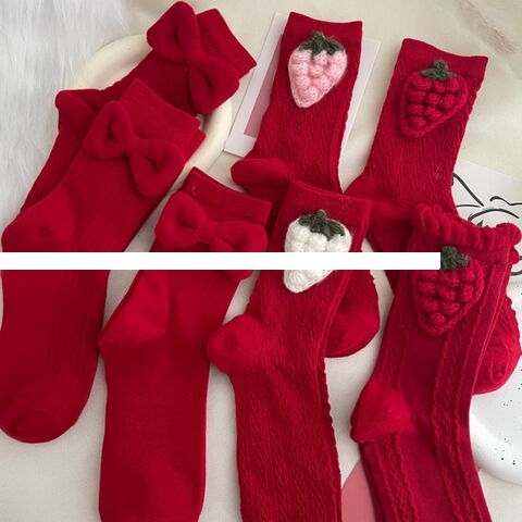 High Quality Crew Custom Logo Socks Red Knitting Jacquard Design Cotton Women Socks
