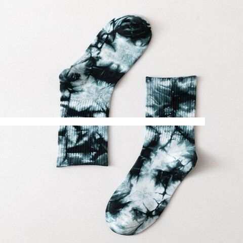 Factory Direct Sales Summer Tide Brand Tie Dye Men s Cotton Socks Breathable Sports Socks Custom Design Socks Wholesale