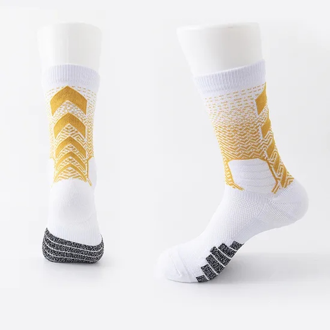 Four Seasons Basketball Sock Men′s and Women′s MID-Calf Socks Professional Sports Socks Colorful Moisture Transferring and Sweating Socks