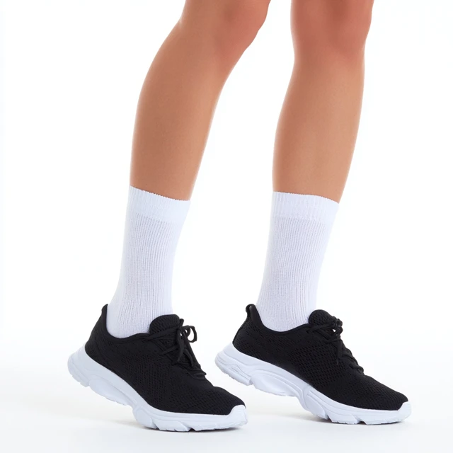 Wholesale fast delivery Direct Sports Socks Running Socks for Sports Enthusiasts