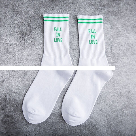 Wholesale Personality Cozy Warm Hip Hop Street Style Custom Letter Socks logo Ribbed Crew socks