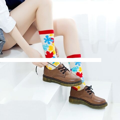 Professional custom jacquard logo N combed cotton unisex casual crew socks high quality breathable comfort deodorant man socks