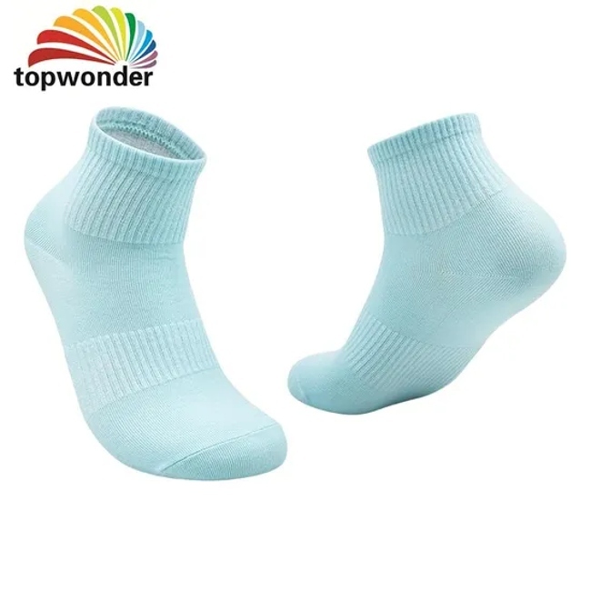 Customize All Sorts of Summer Logo Sock Basic Sock Sports Sock in Many Colors, Sizes and Material