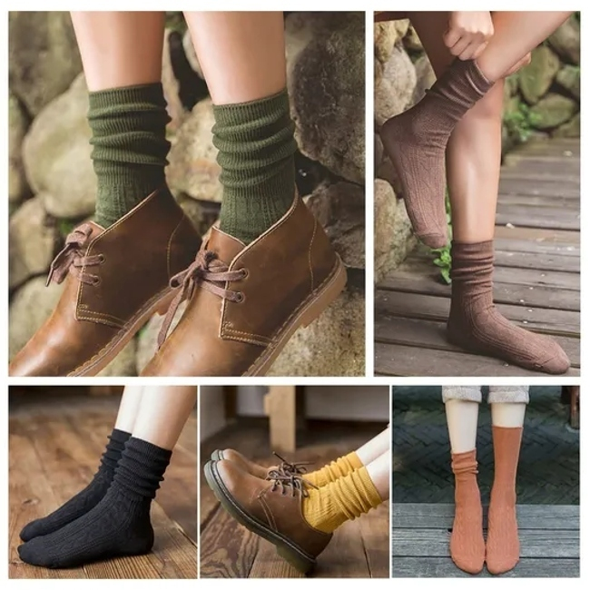 Wholesale Custom Logo Design Cotton Women Slouch School Socks