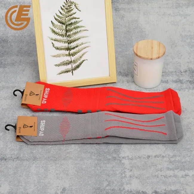 Wholesale Custom Cotton Fashion Grip Sports Socks Deodorization Sock