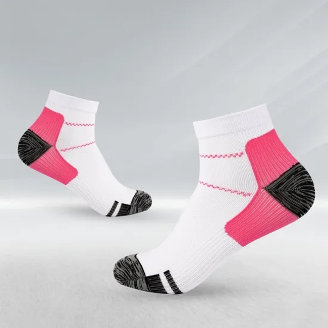 Lightweight Outdoor Compression Socks for Enhanced Running Performance