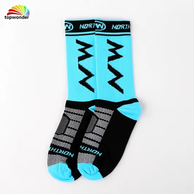 Customize and Wholesale All Sorts of Sports Dry-Fit Compression Medical Sock in Many Colors at Low Price
