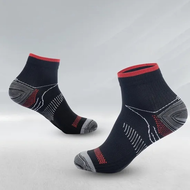 Breathable Compression Socks for Plantar Fascia Relief During Sports