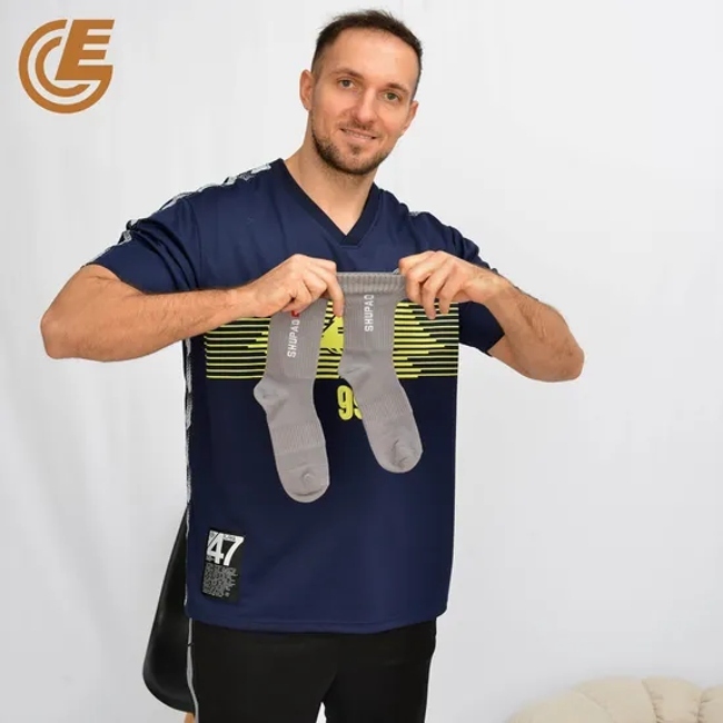 Qlm-325-4 Breathable Compression Sports Crew Cotton Socks for Summer