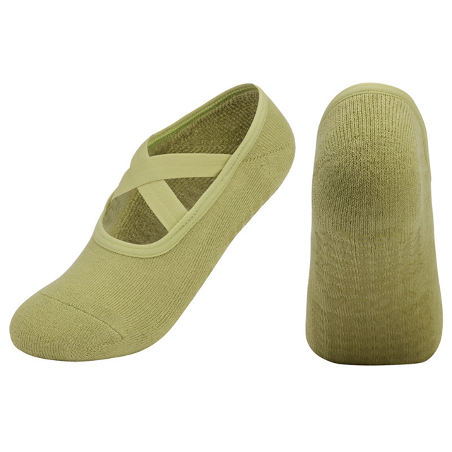 New Arrival Women Breathable Towel Bottom Yoga Socks Silicone Non-Slip Bandage Pilates Sock Ladies Ballet Dance Fitness Workout 