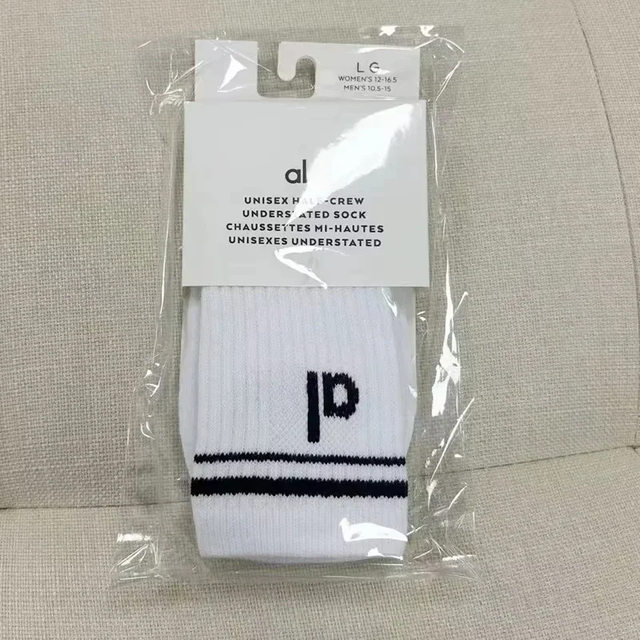 strategic partnership AL White Sock Cardboard Packaging Retro Cotton Medium Long Socks Pilates Fitness Four Seasons Socks 