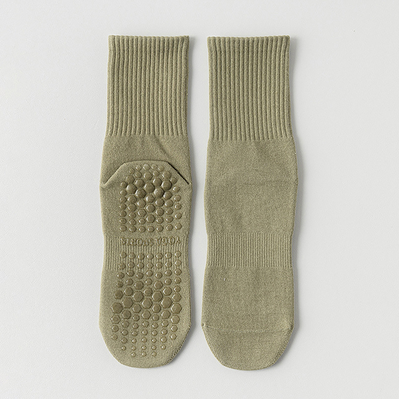 High Demand Professional Competition Cycling Socks Men Women Sport Riding Socks Mesh Basketball Badminton Racing Socks 