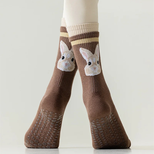 Inventory Management Animals Cartoon Cute Dance Sports Socks Women Professional Five Toes Yoga Socks High Quality Cotton 