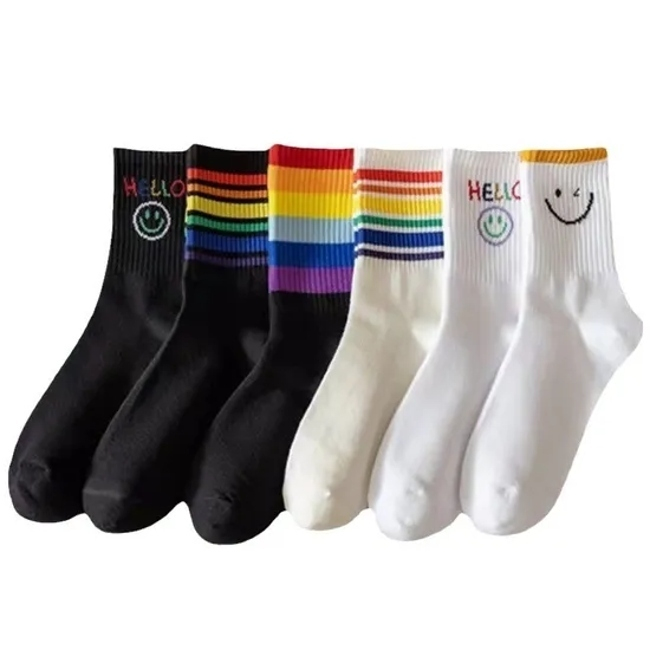 Cotton Sweat-Absorbent Sports Compression Socks Comfortable Basketball Team Customized Men Crew Socks for Christmas Festival Gift
