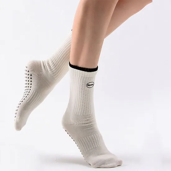 Wholesale 3D Printed Socks Customs Socks Fashion Design Men Women 3D Sublimation Logo Cotton Custom Printed Sport Socks
